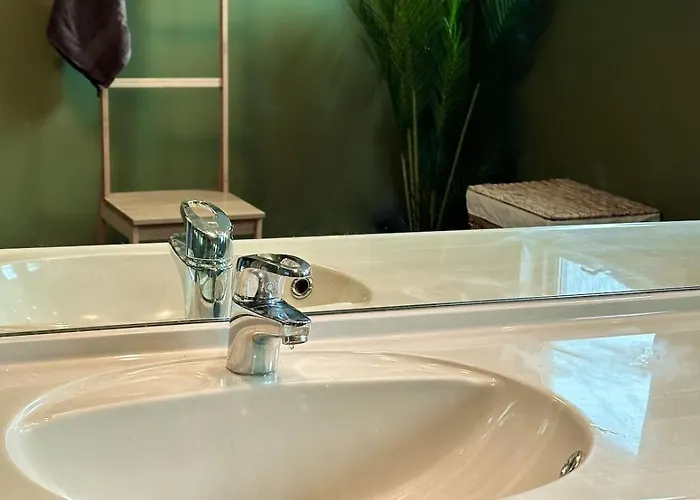 Centre Treehouse With Backyard - Two Bedroom * Stavanger